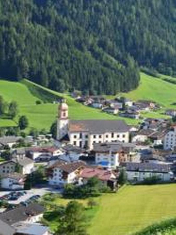 Villa Haus Bachstelze à Neustift im Stubaital Extérieur photo